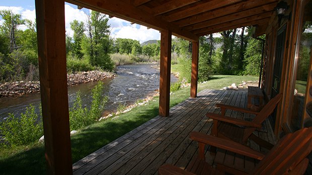 Peaceful Cabin Sounds 